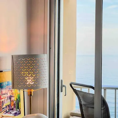 Appartement - Vue Panoramique Exceptionnelle ! 4pers Menton