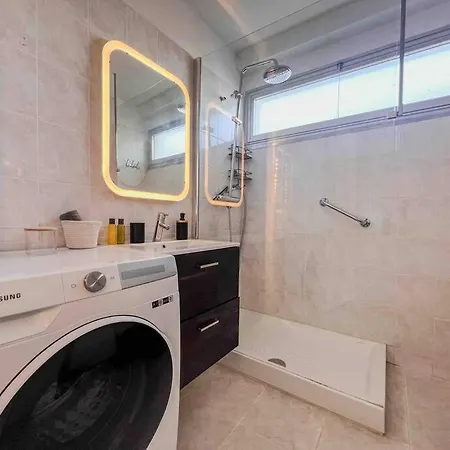 דירה - Vue Panoramique Exceptionnelle ! 4pers מנטון