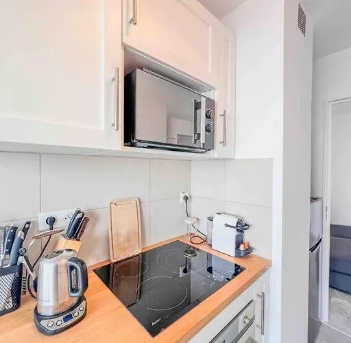 - Vue Panoramique Exceptionnelle ! 4pers * Μεντόν